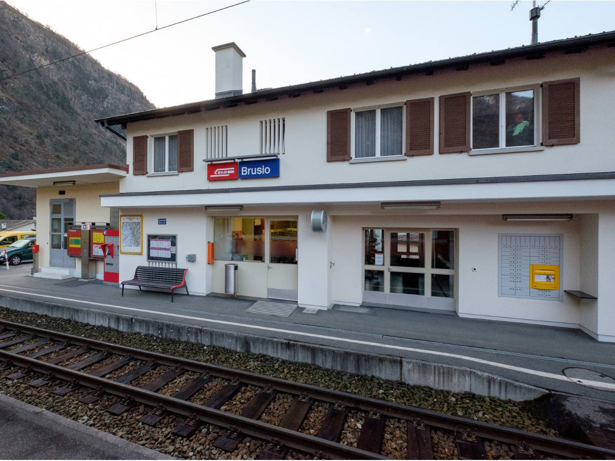 stazione di Brusio del trenino del Bernina stazione di Brusio del trenino del Bernina