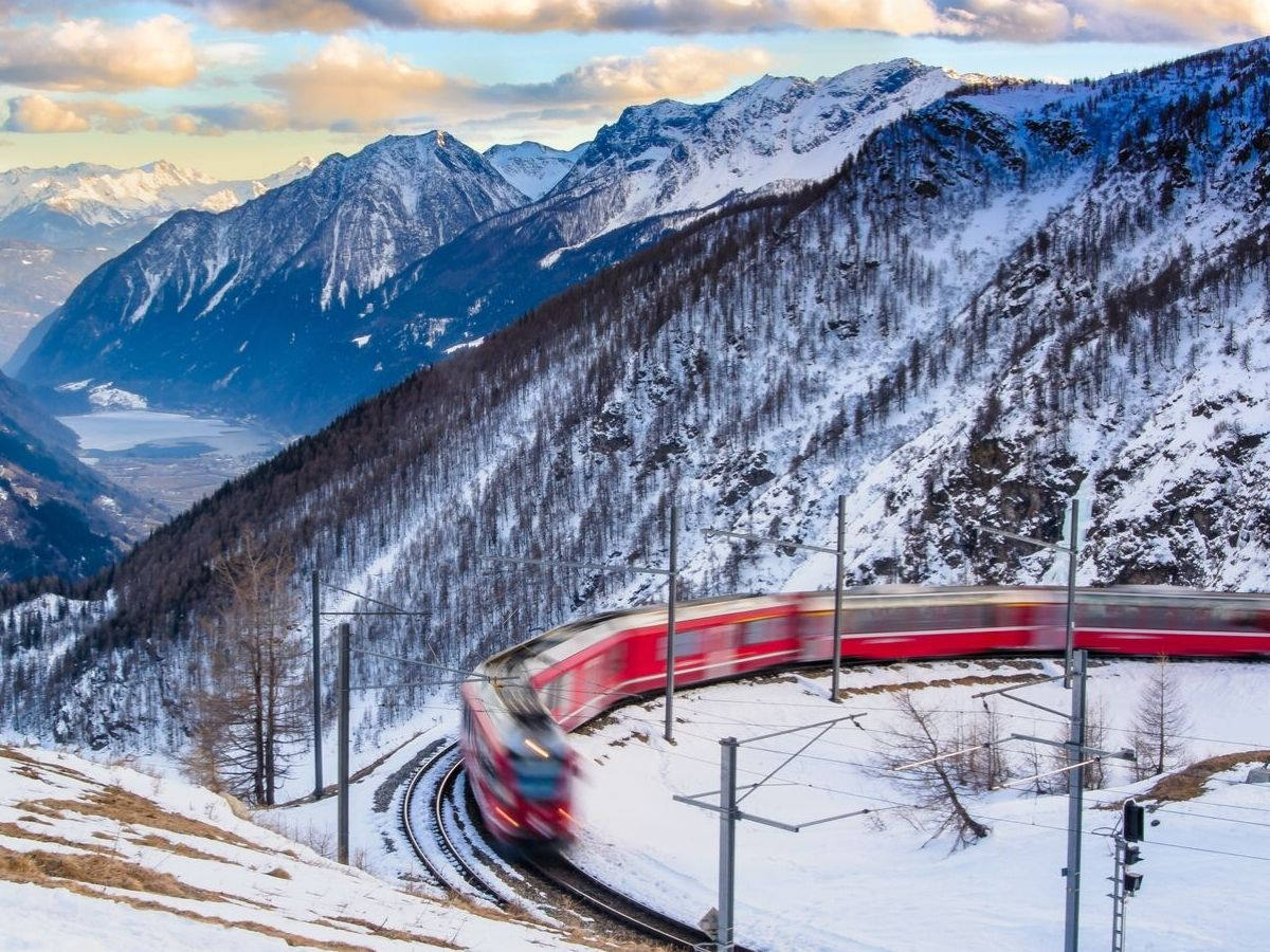 Notte in alta quota low cost con il trenino rosso Notte in alta quota low cost con il trenino rosso