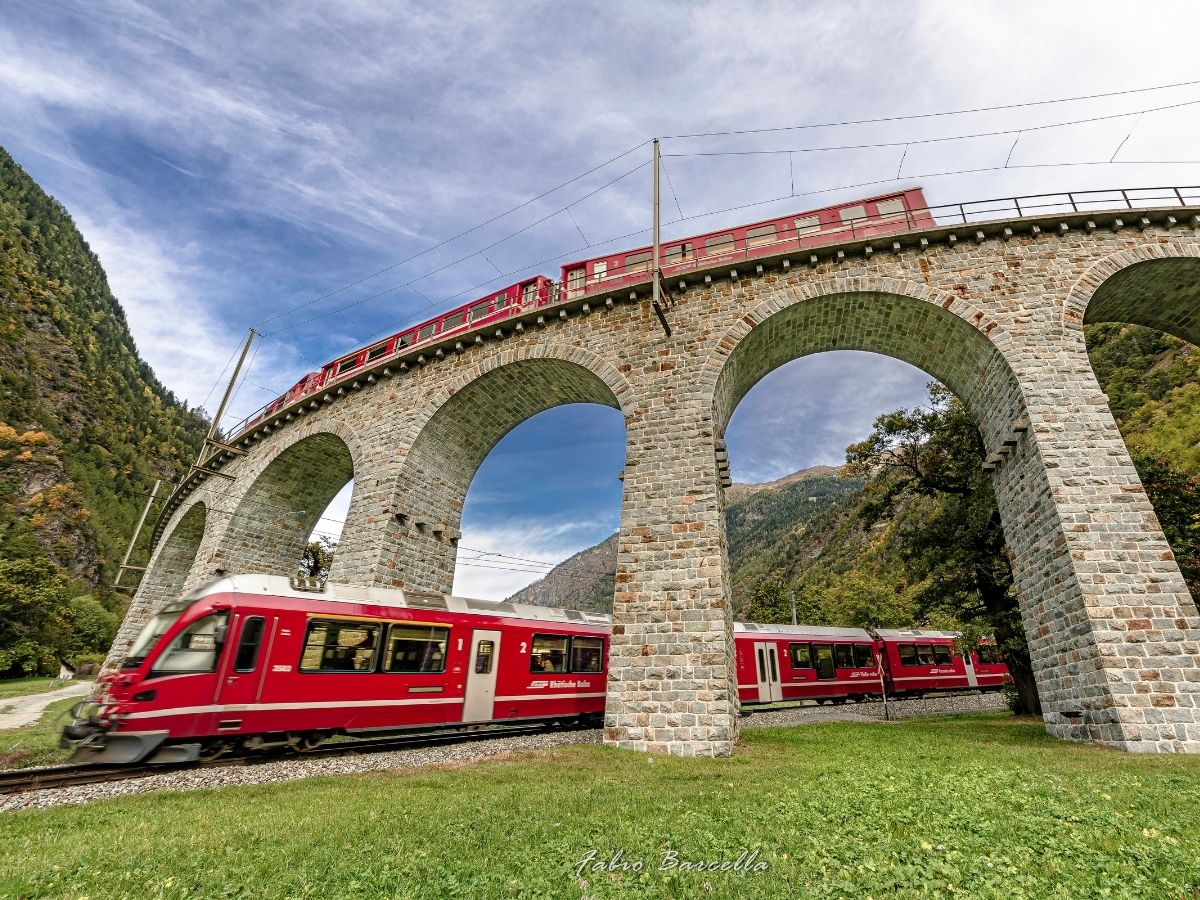 Magico trenino rosso: un viaggio per ogni stagione summer time