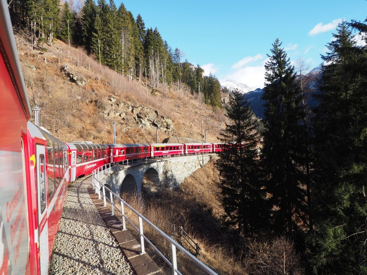 Tour sul trenino rosso spring time