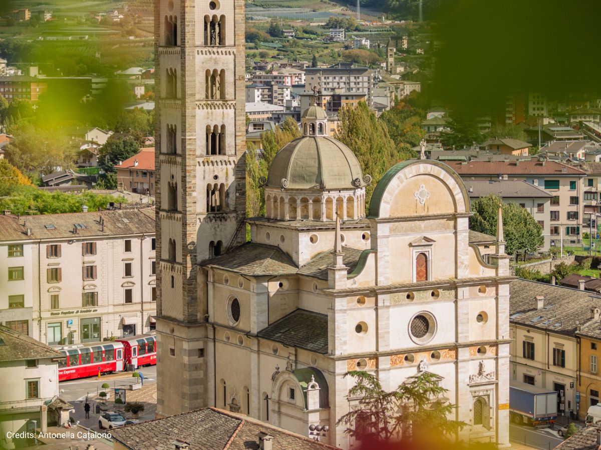 Trenino e Basilica di Tirano