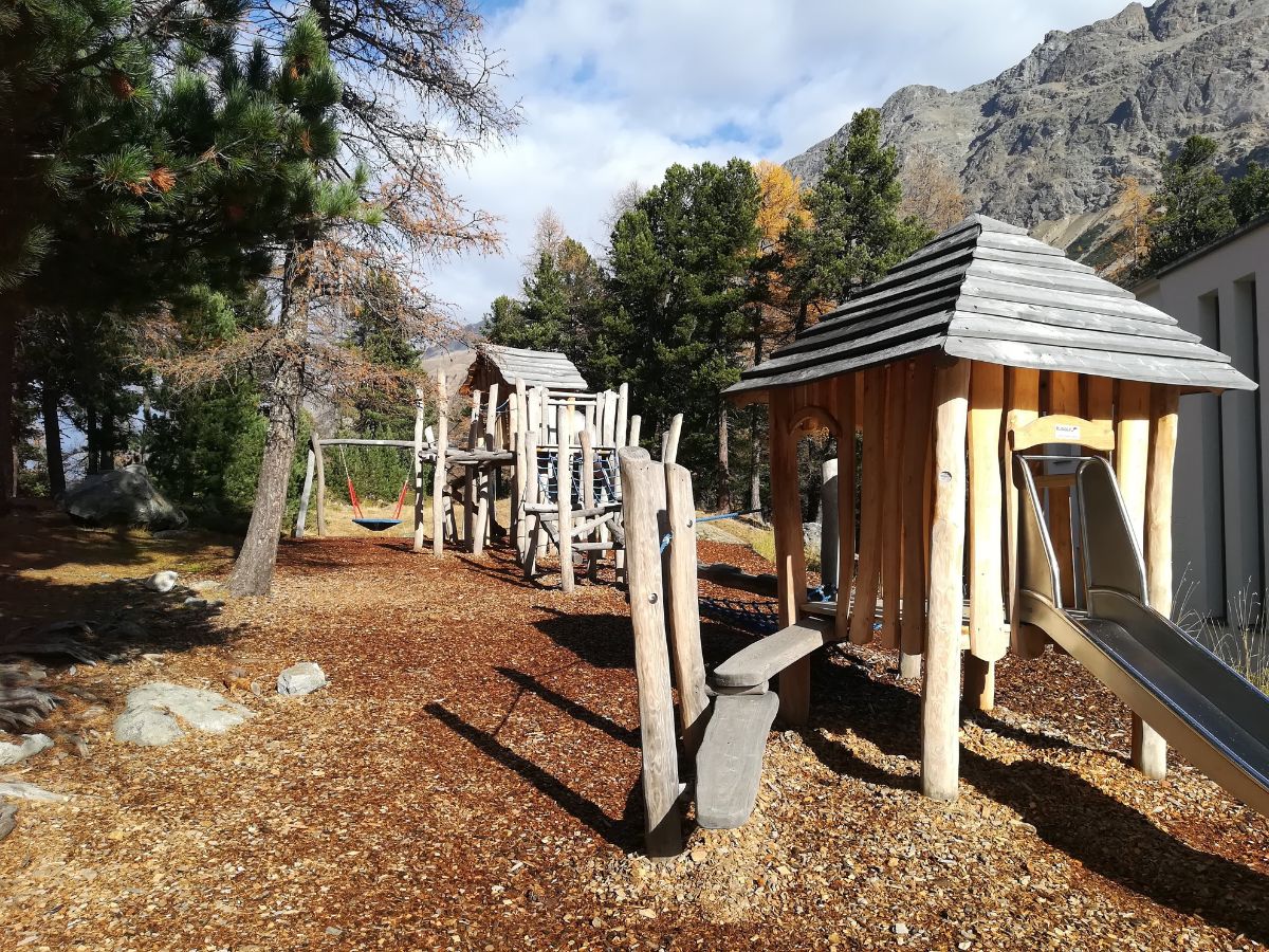 Parco giochi a Morteratsch