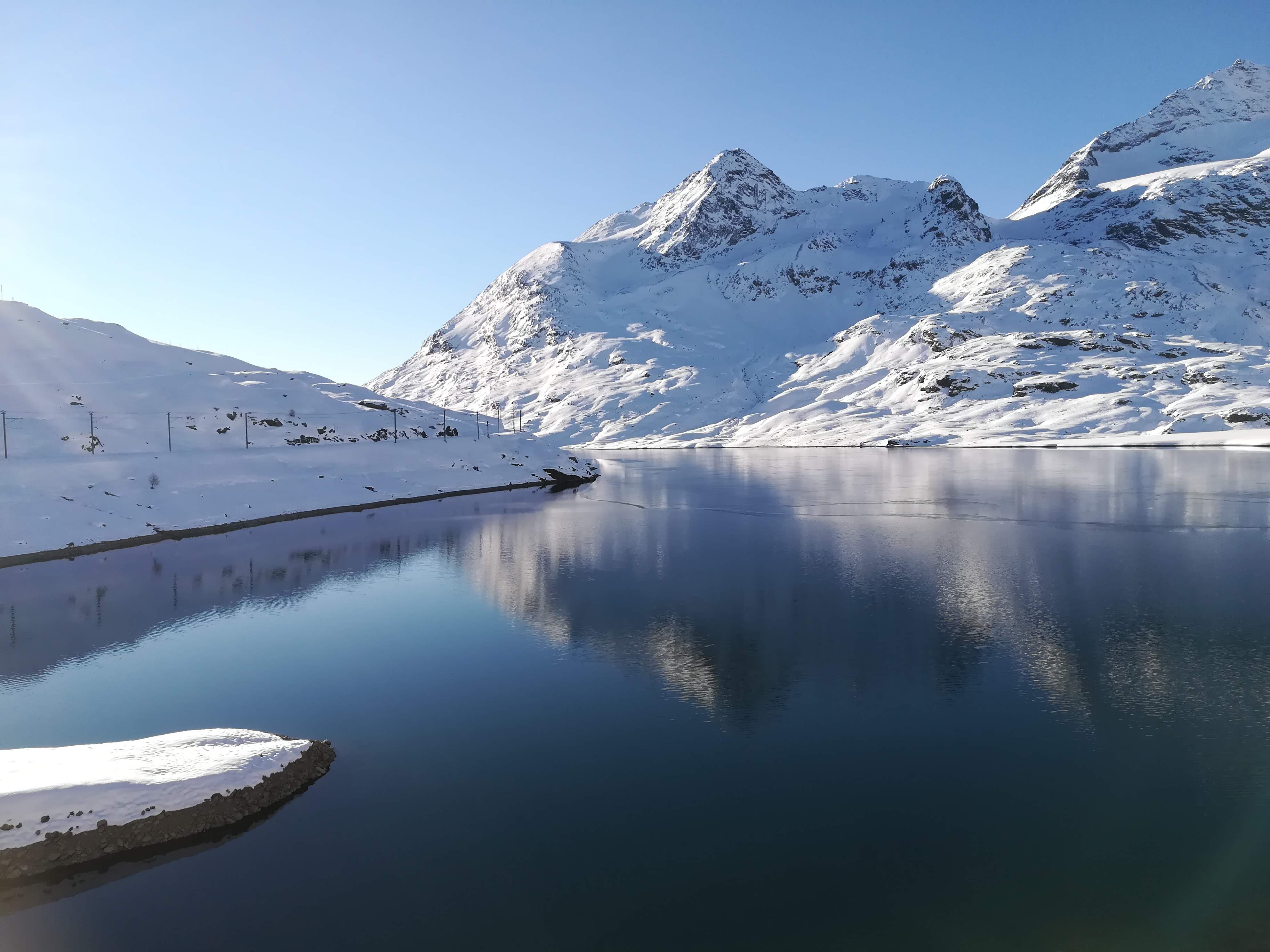 Il lago Bianco a 2253 m