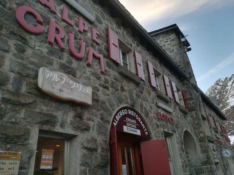 Stazione e hotel Alp Grum